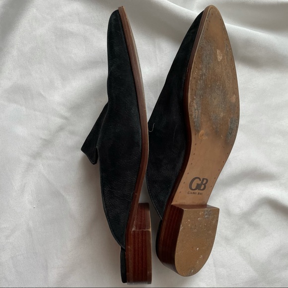 Gianni Bini Leather Block Heel Black Mules - Picture 3 of 5